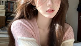 室内唯美女生